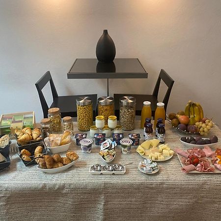 A Ca Du Barba Ge Bed & Breakfast Vallebona Exterior photo