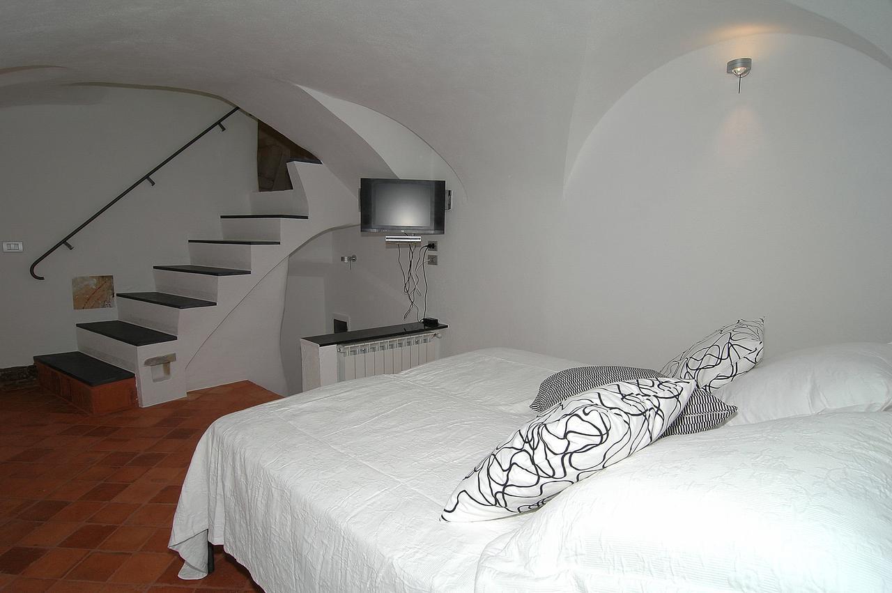A Ca Du Barba Ge Bed & Breakfast Vallebona Exterior photo