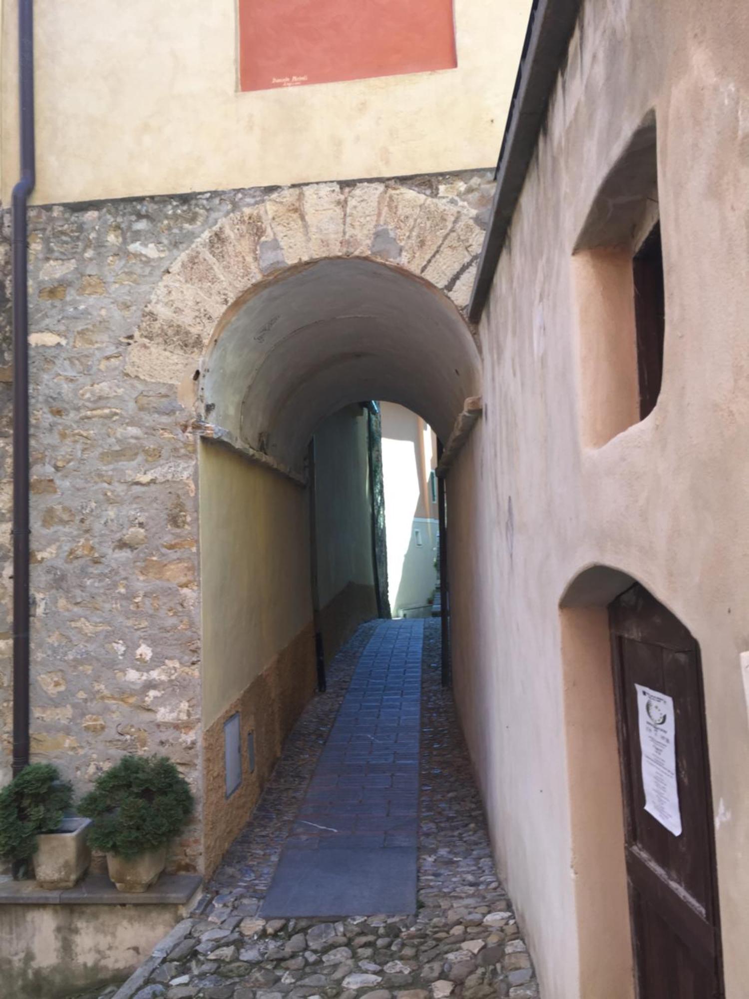 A Ca Du Barba Ge Bed & Breakfast Vallebona Exterior photo